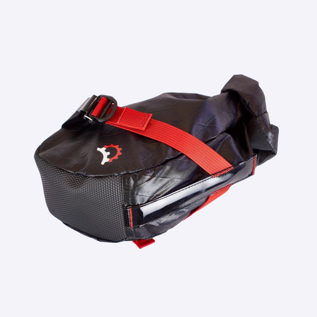 レベレイトデザイン　サドルバッグ ブルベするなら即決すべし、レベレイトデザインの巨大サドルバッグ