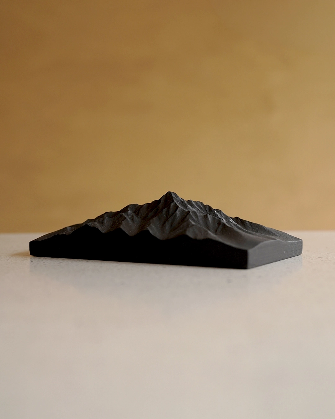 ikkaku mosaic. 木の山