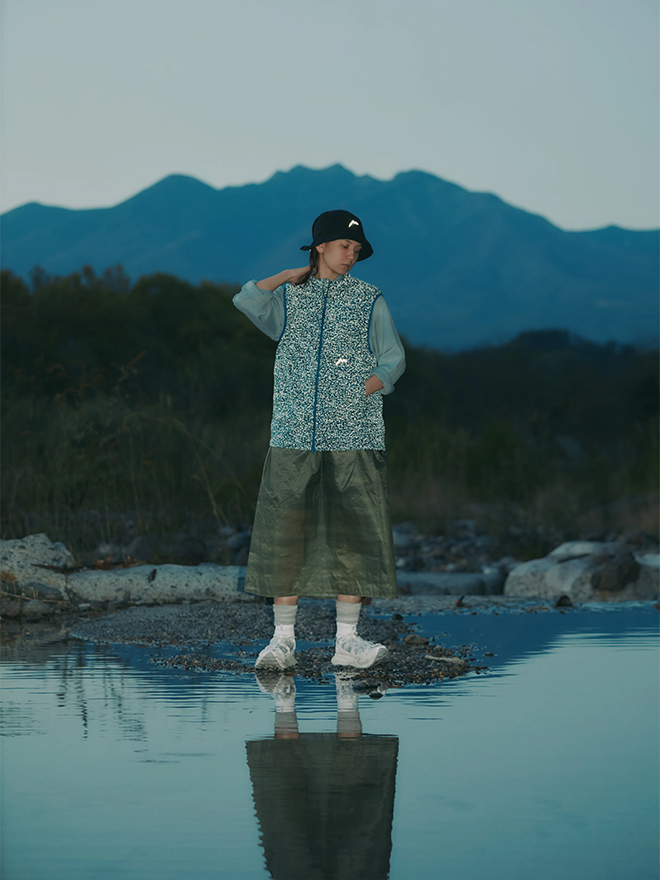Reflect Wind Vest Dark Blue