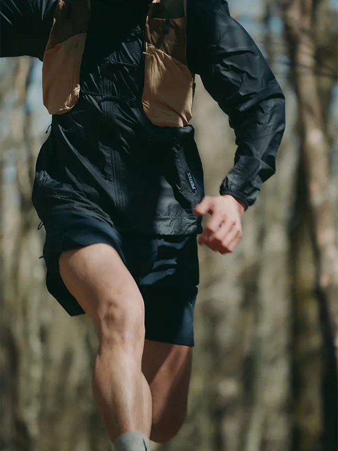 Air Breathe Shorts Black