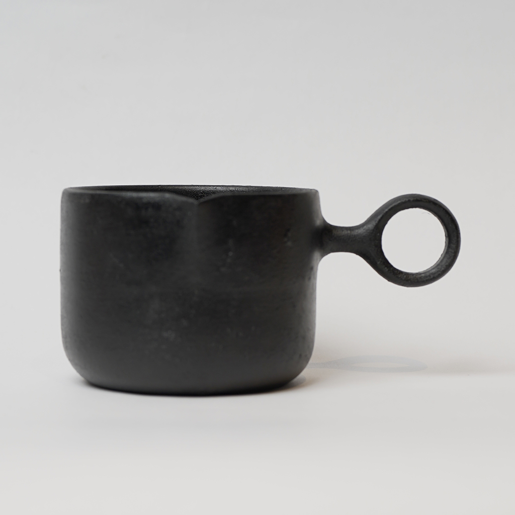 foot of the mountain tbgIuU}Ee sb`[ 