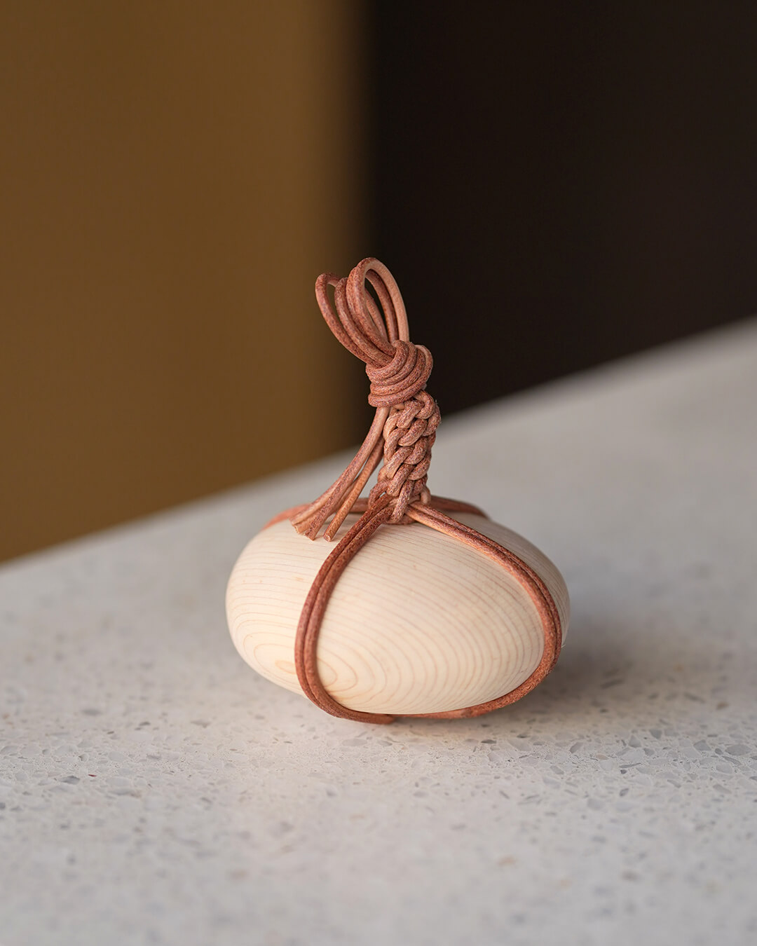 HOW TO WRAP_ x ikkaku mosaic. �n�E�g�D���b�v x �C�b�J�N���U�C�N Wrapped Wood No.43