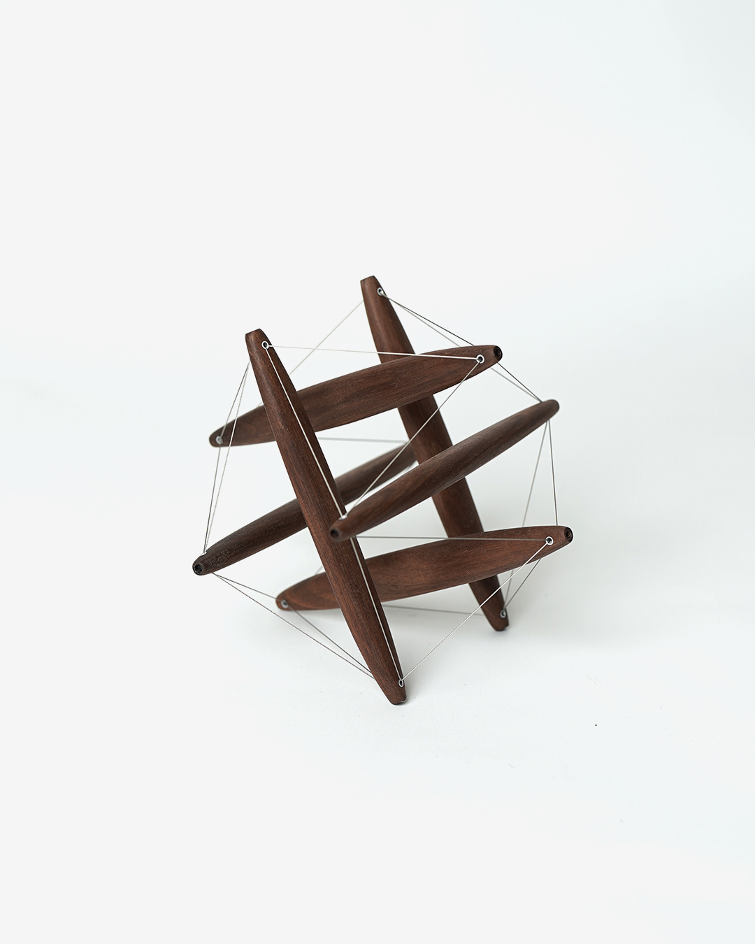 TENSEGRITYLAB. �e���Z�O���e�B���{ Tensegrity 6struts model / wood ��180mm